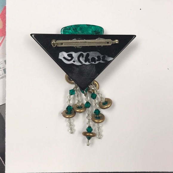 Frida brooch with vintage components - Picture 2 of 3